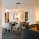 Niesen In See- Und Bergnaehe, Modern, Erdgeschoss, Ohne Treppen, 4 Gaeste *