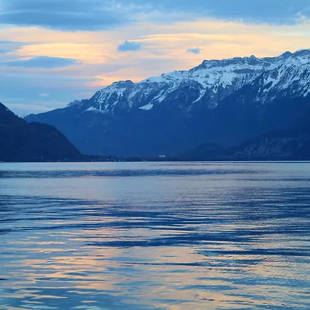 Niesen In See- Und Bergnaehe, Modern, Erdgeschoss, Ohne Treppen, 4 Gaeste شقة