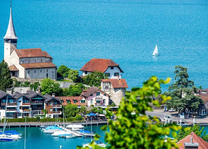 Niesen In See- Und Bergnaehe, Modern, Erdgeschoss, Ohne Treppen, 4 Gaeste * Spiez