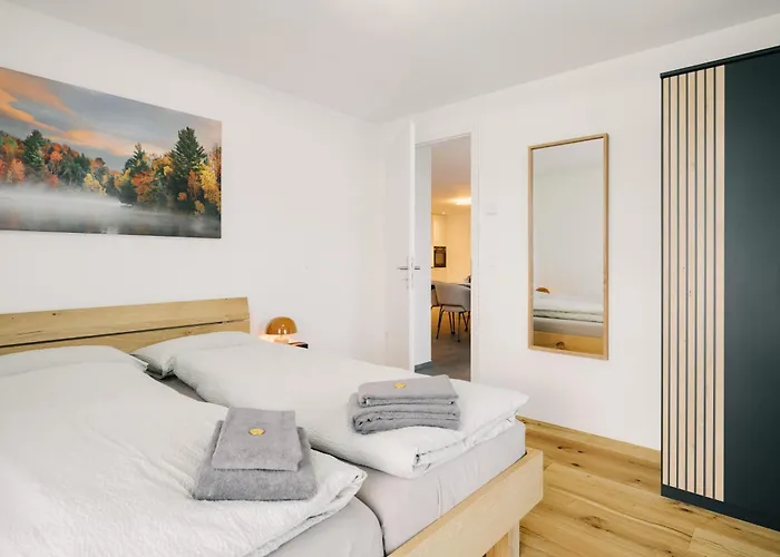 Niesen In See- Und Bergnaehe, Modern, Erdgeschoss, Ohne Treppen, 4 Gaeste Apartmán *