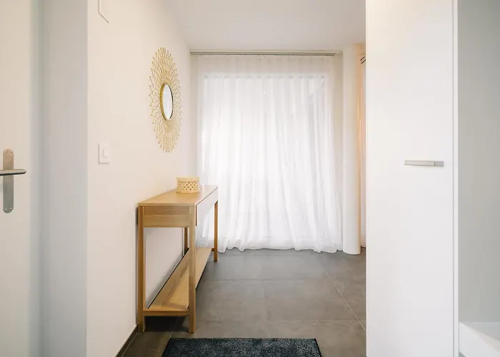 Niesen In See- Und Bergnaehe, Modern, Erdgeschoss, Ohne Treppen, 4 Gaeste Apartmán