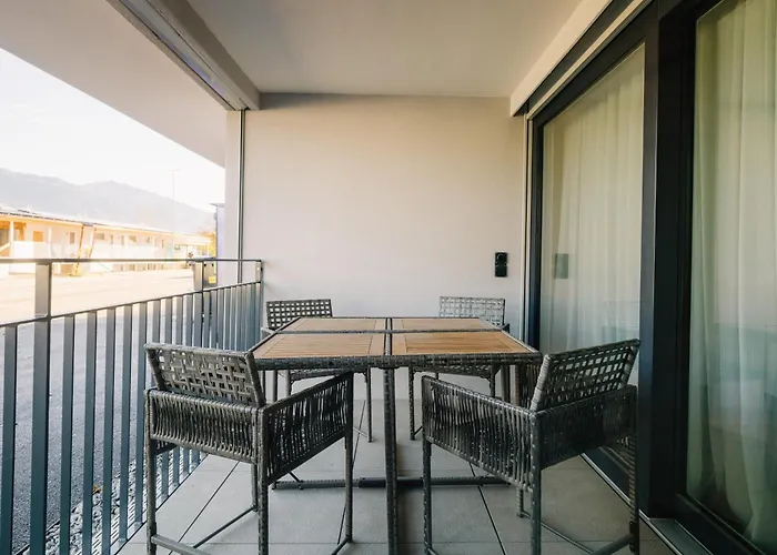Niesen In See- Und Bergnaehe, Modern, Erdgeschoss, Ohne Treppen, 4 Gaeste * Spiez